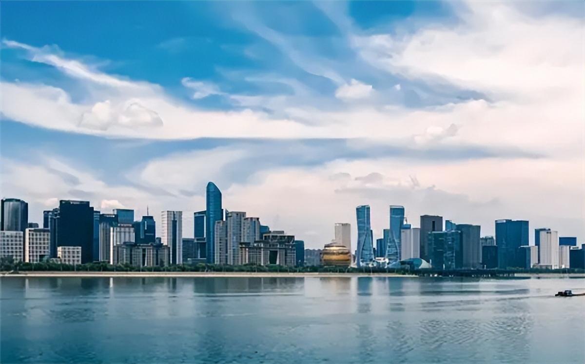 大力推進智慧城市化建設，杭州朝“全國數(shù)字經(jīng)濟第一城”目標奮進